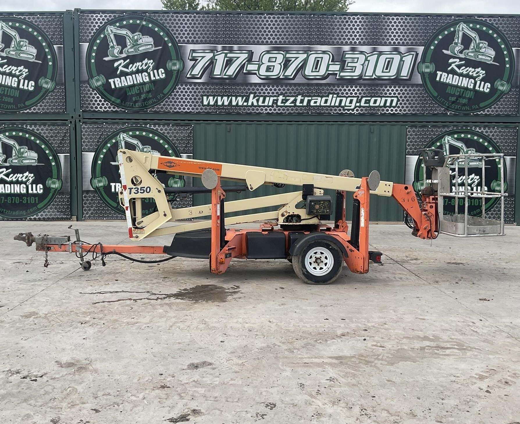 2005 JLG T350 in Littlestown, PA