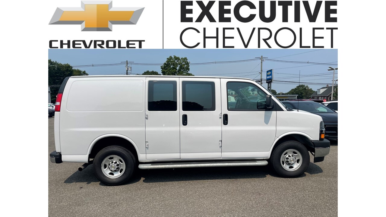 2024 CHEVROLET EXPRESS G2500 in Wallingford, CT