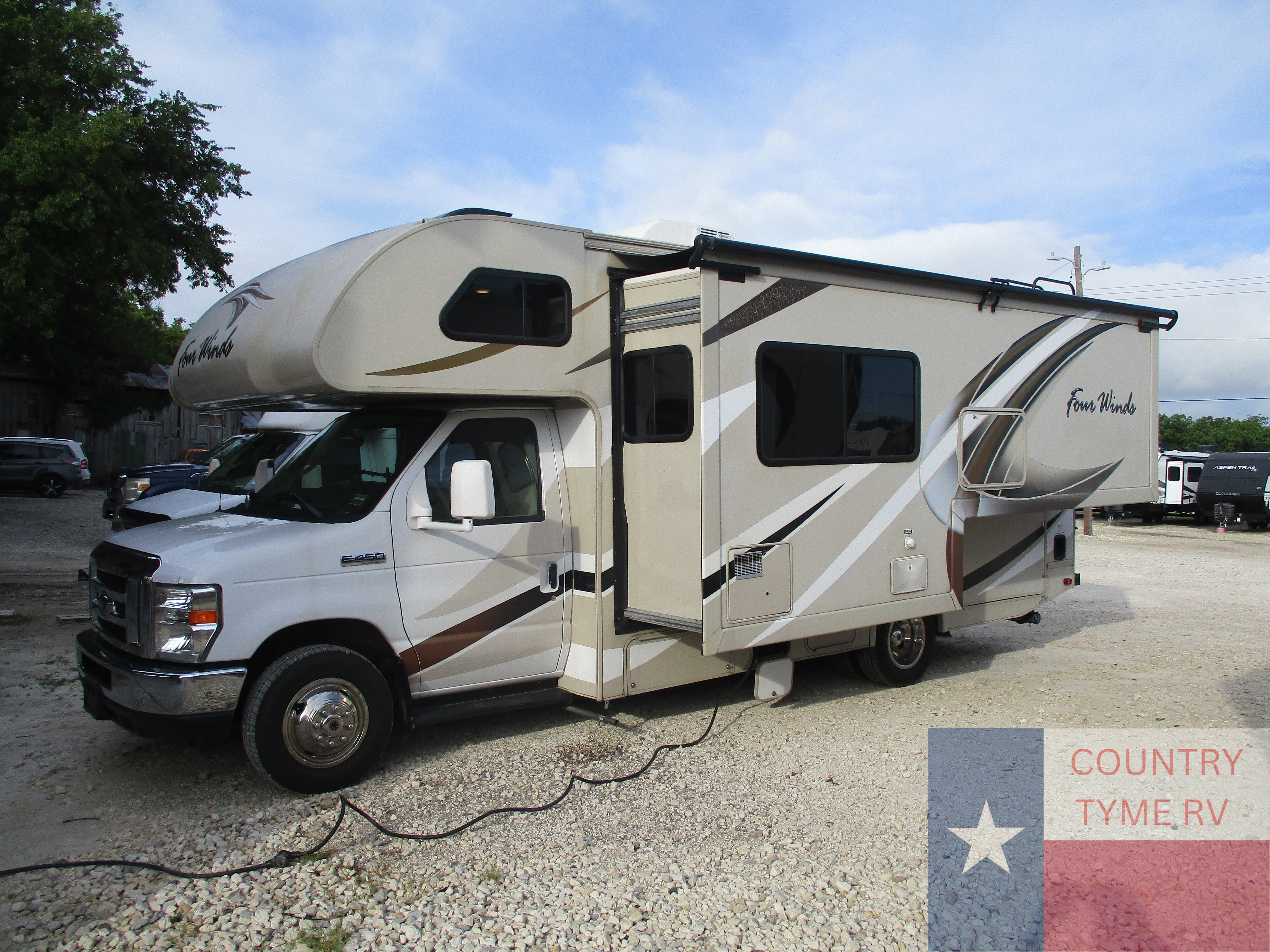 2017 Thor Motor Coach Four Winds 24F in georgetown TX