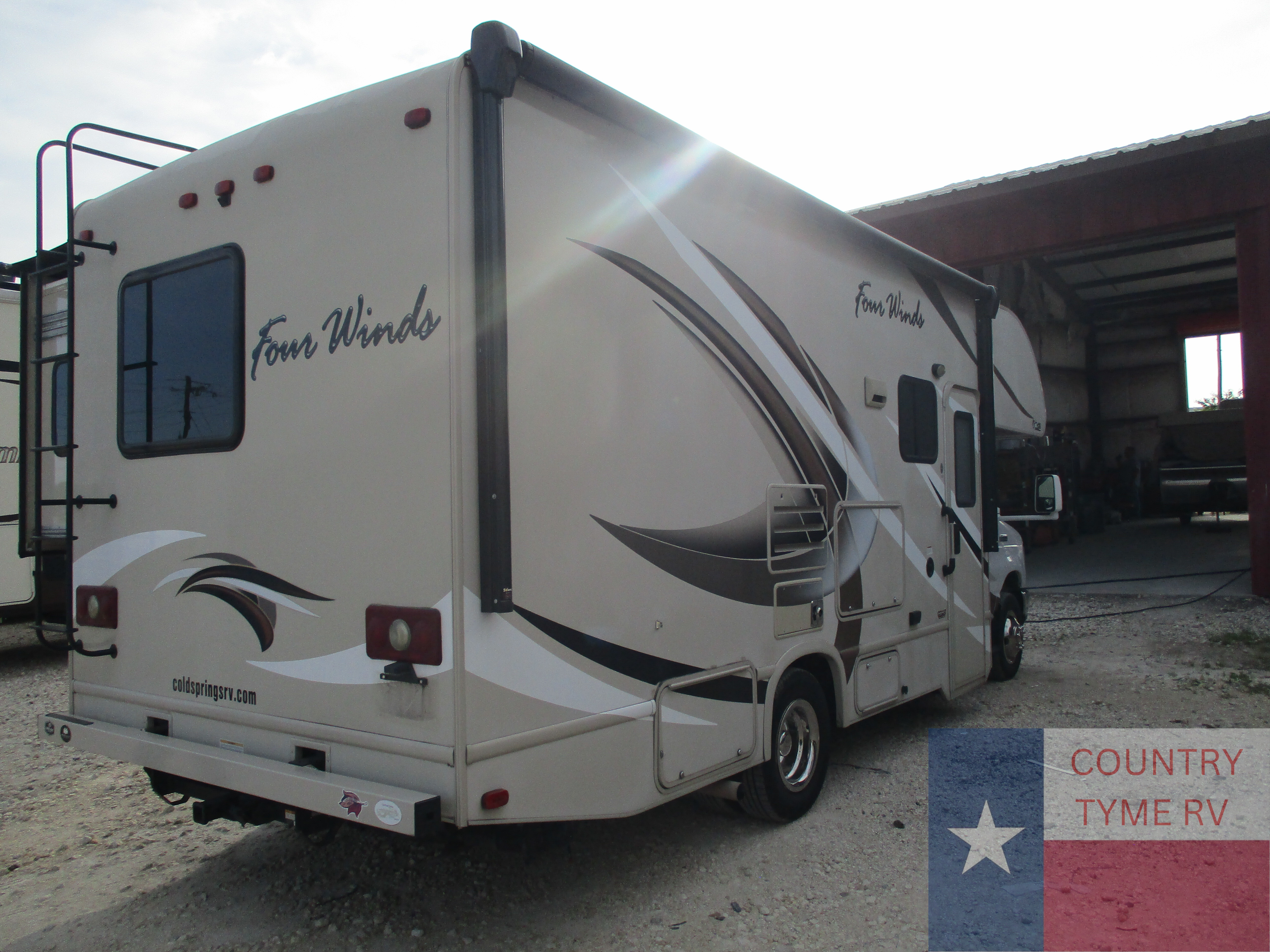 2017 Thor Motor Coach Four Winds 24F in georgetown TX