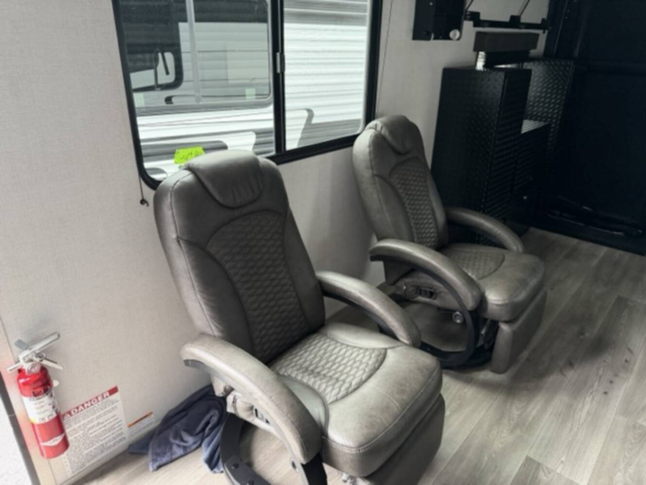A photo of this 2024 Grand Design Momentum MAV 22MAV