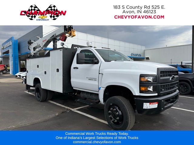 2024 CHEVROLET Silverado 5500HD in Avon, IN