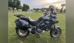 2019 Ducati MULTISTRADA 1260 S Sport Touring motorcycle