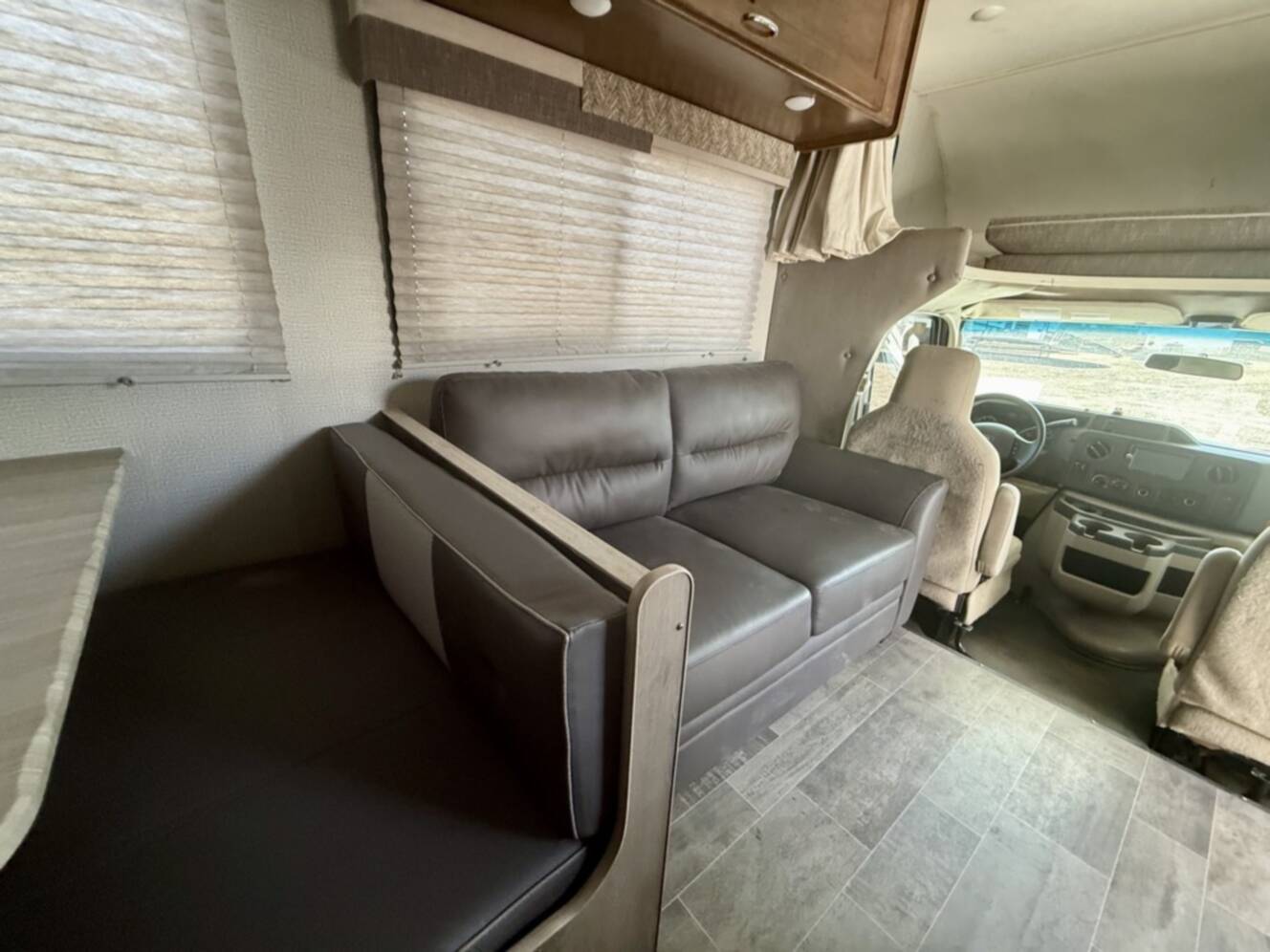 A photo of this 2018 Winnebago OUTLOOK 25J