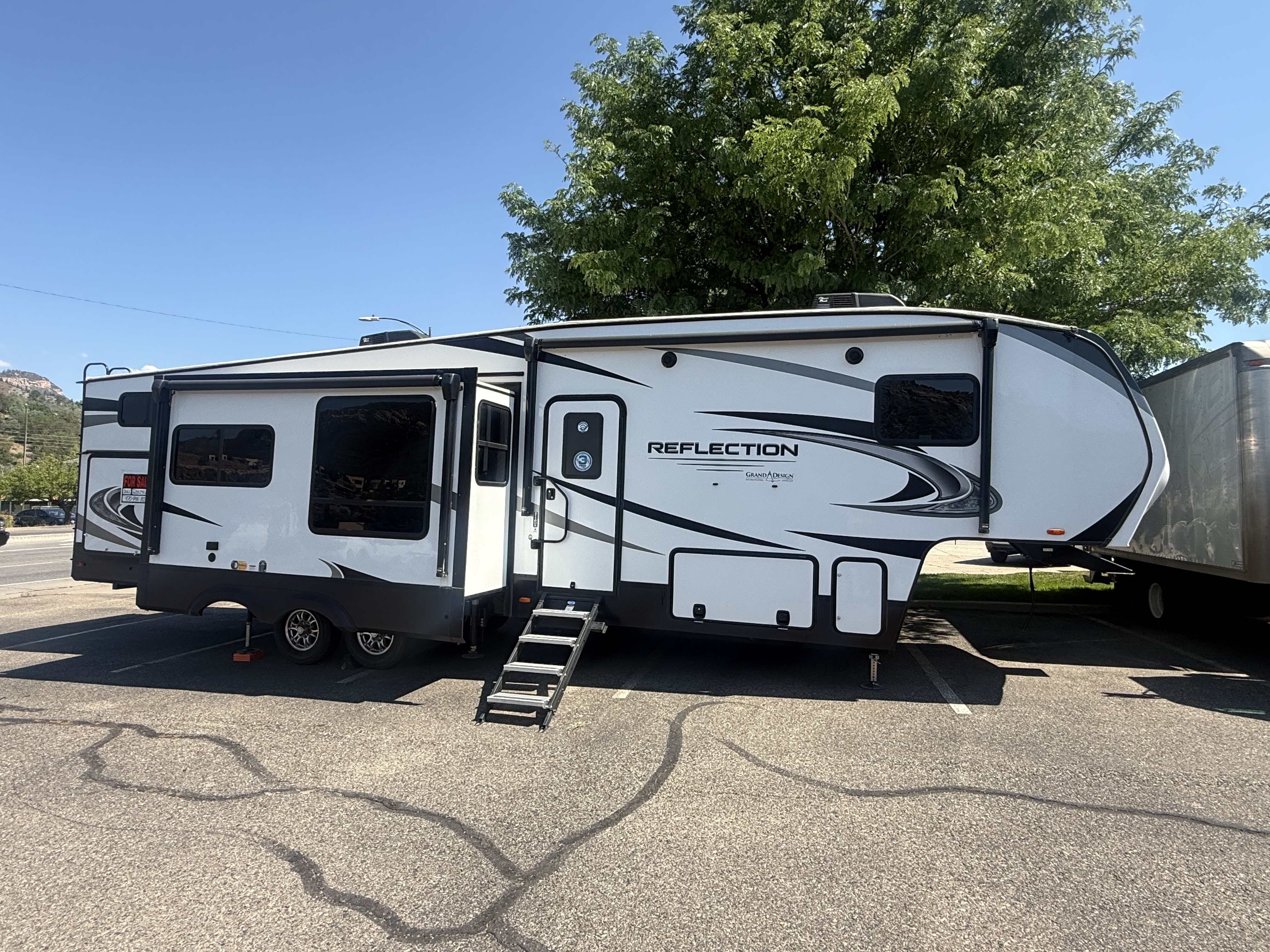 2021 Grand Design REFLECTION 311BHS RV