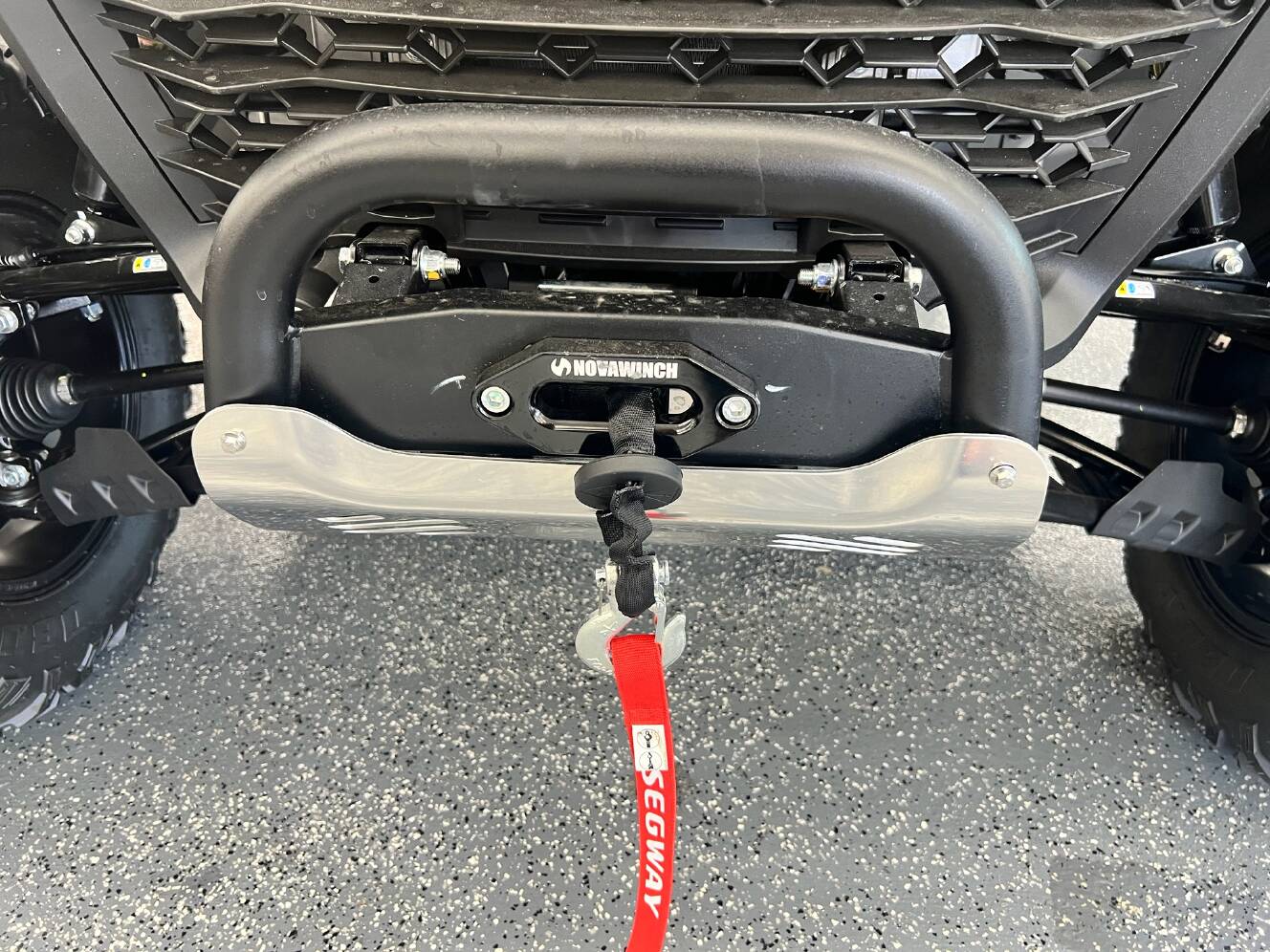 A photo of this 2025 Segway Powersports UT6 P