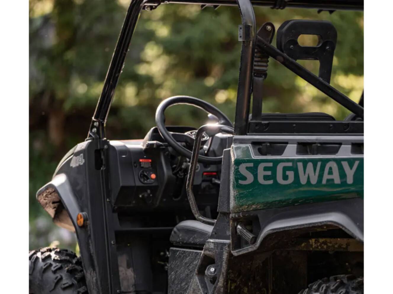 A photo of this 2025 Segway Powersports UT6 P