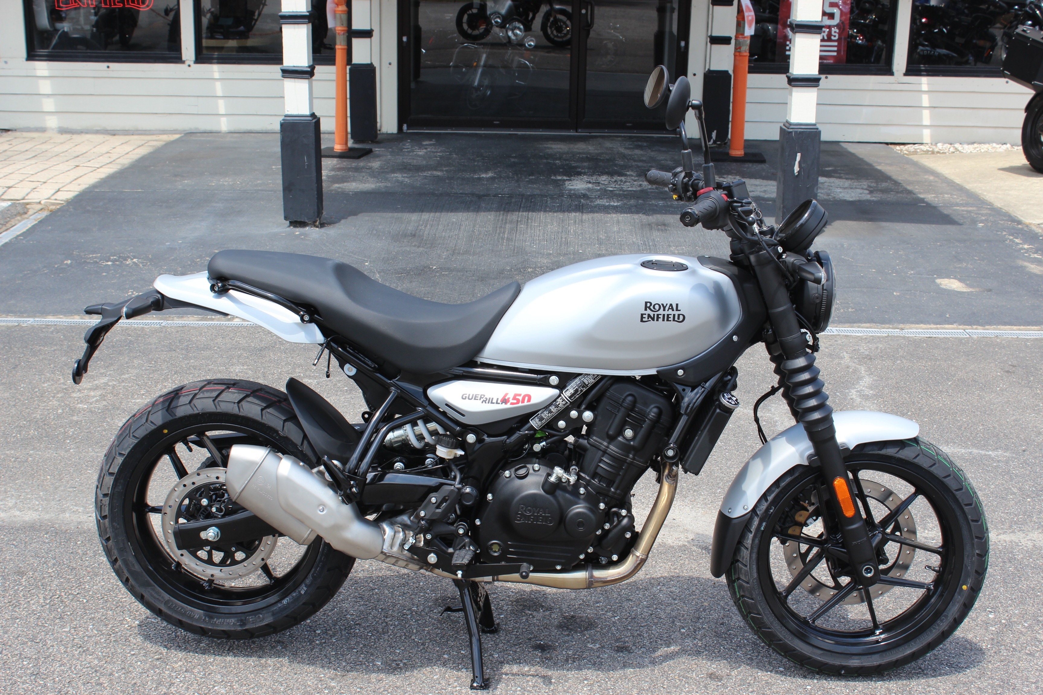 2026 Royal Enfield Guerrilla 450 450 in Murrells Inlet, SC