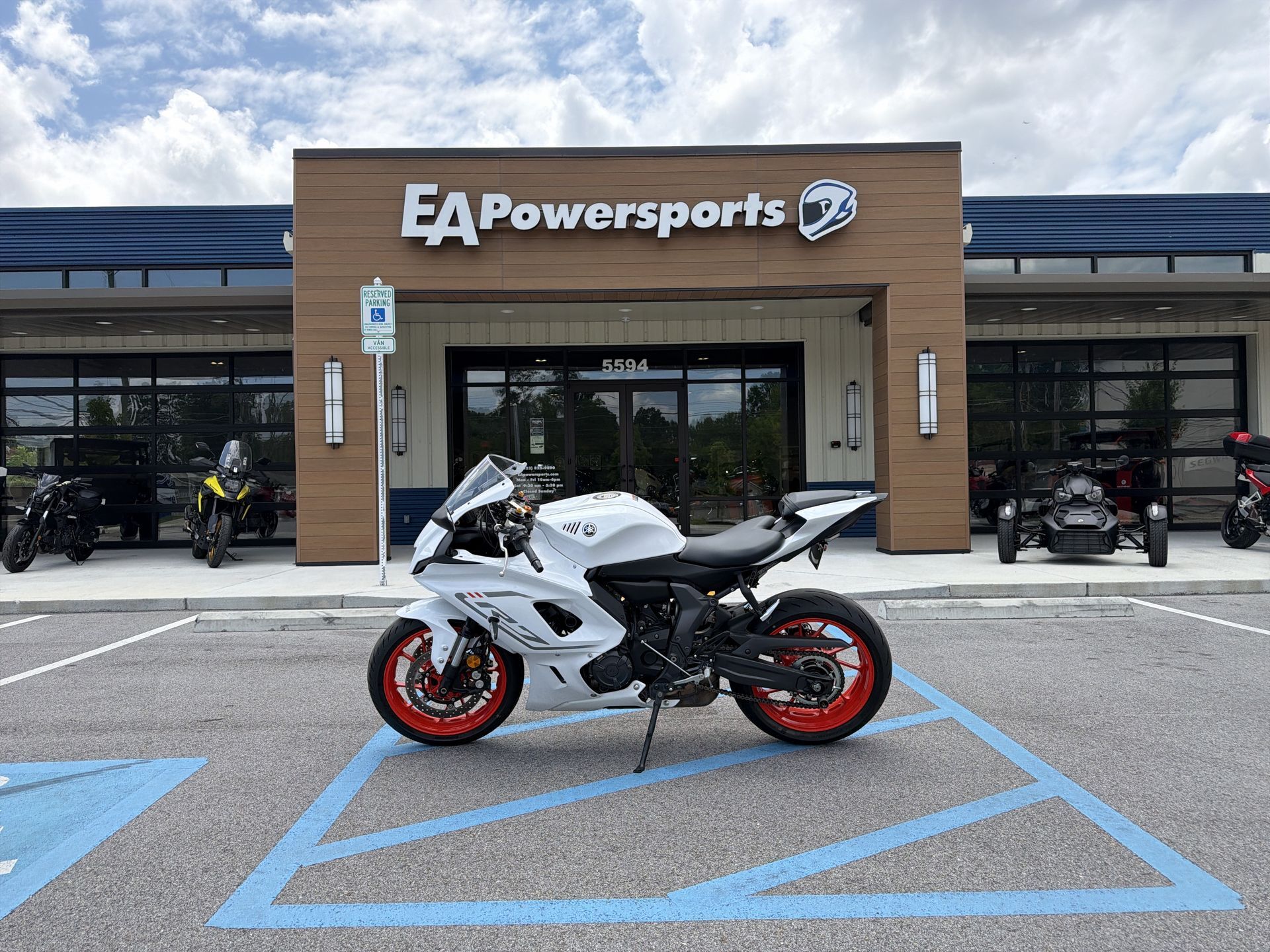 2023 Yamaha YZF R7 R7 in East Ridge, TN