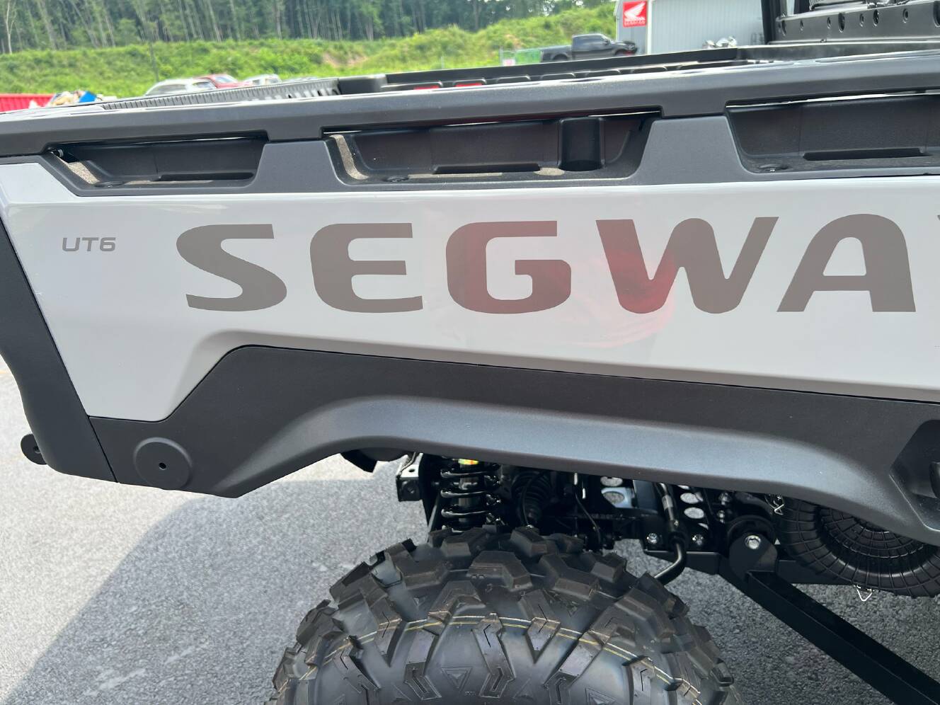 A photo of this 2025 Segway Powersports UT6 P