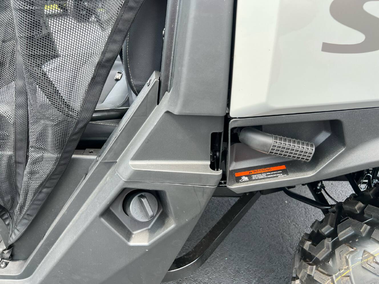 A photo of this 2025 Segway Powersports UT6 P