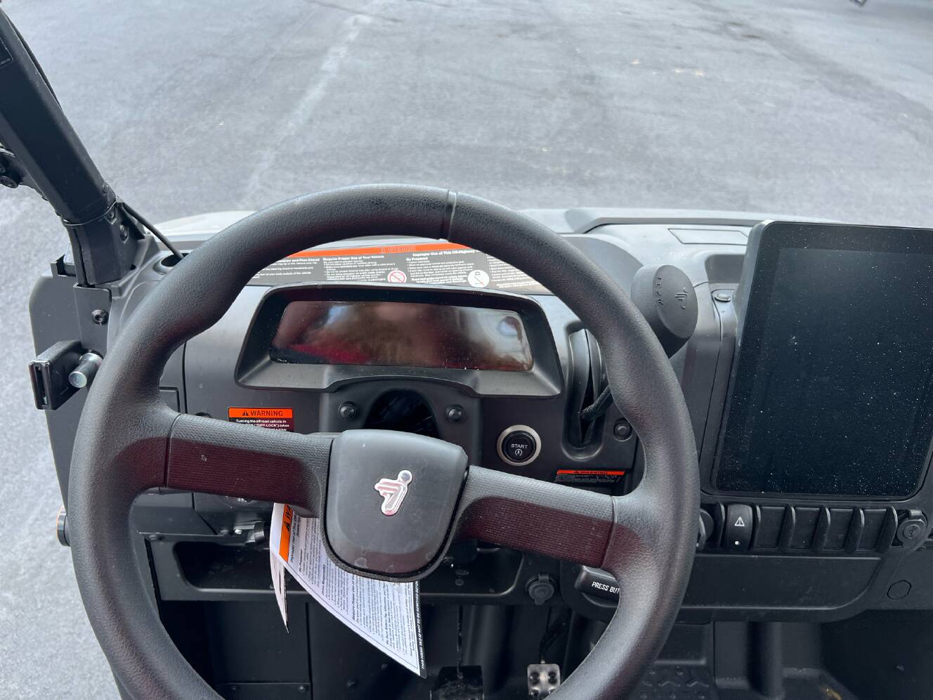 A photo of this 2025 Segway Powersports UT6 P
