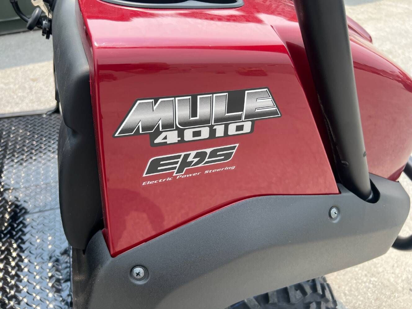 A photo of this 2026 Kawasaki MULE™ 4010 4x4