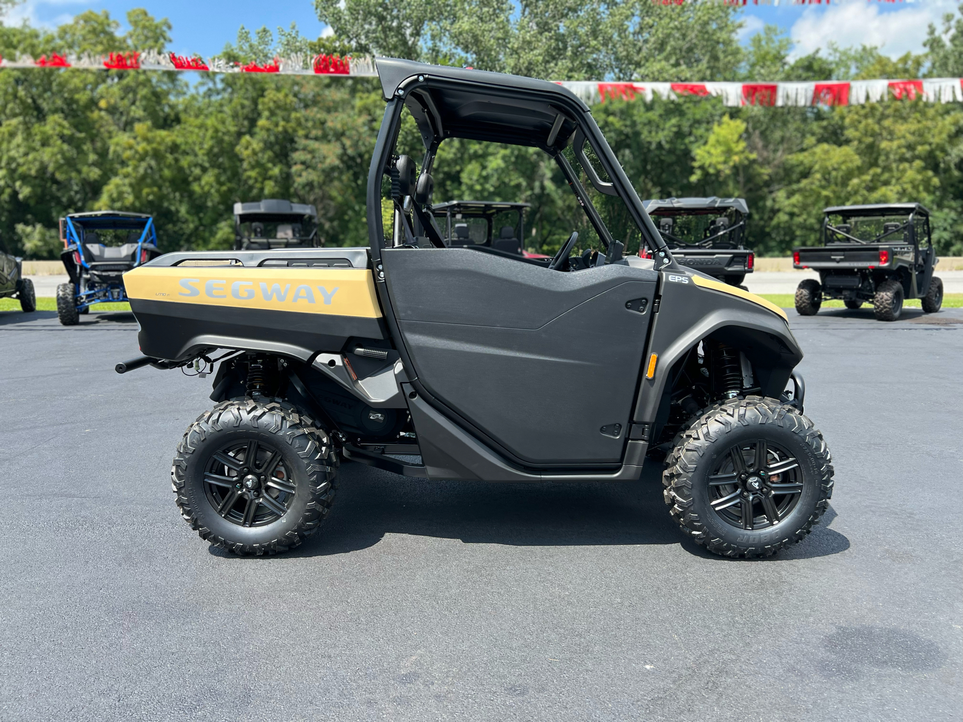 2025 Segway Powersports UT10 P in valparaiso IN