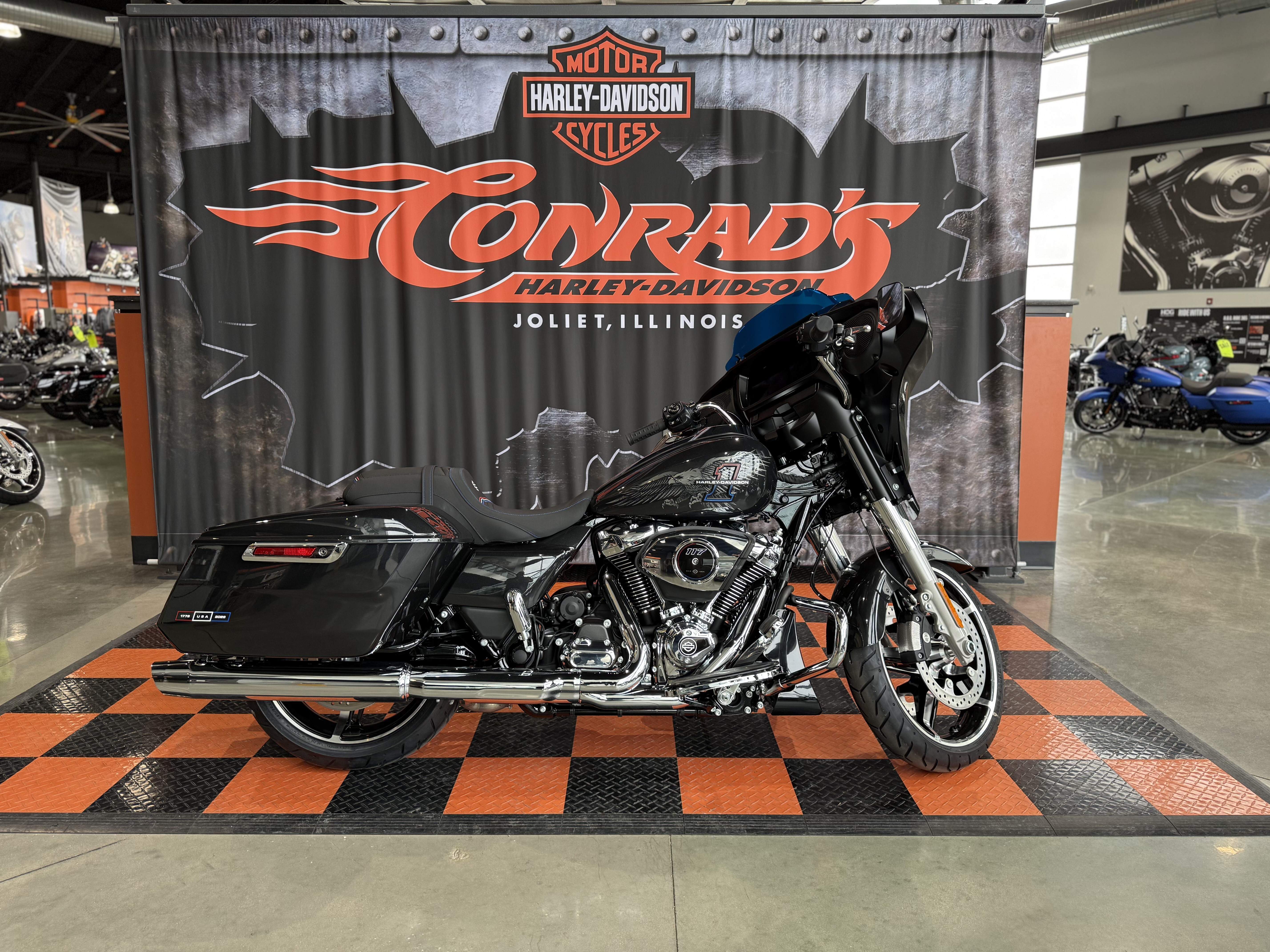 2026 Harley-Davidson Street Glide® in Shorewood, IL