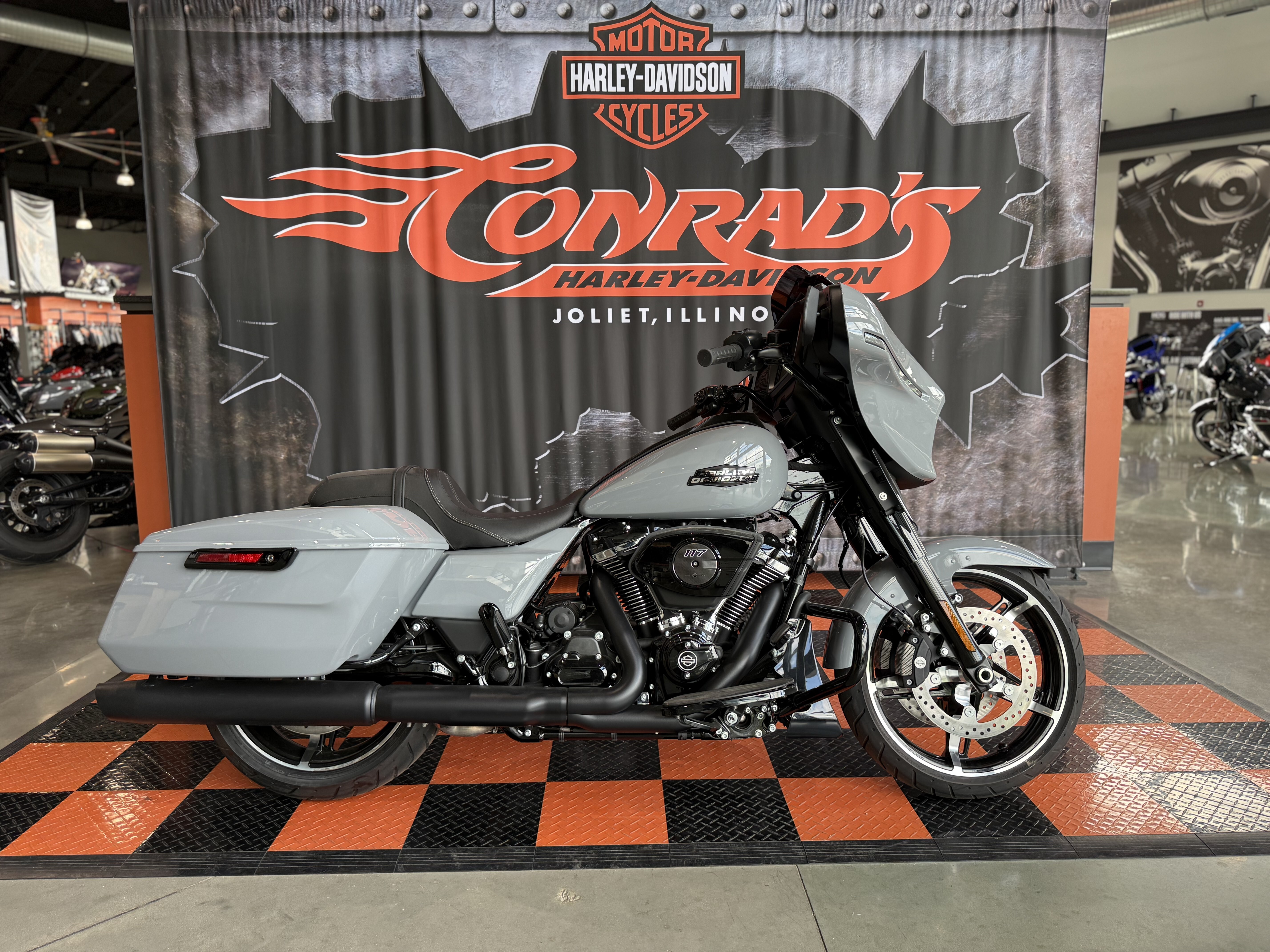 2026 Harley-Davidson Street Glide® in Shorewood, IL