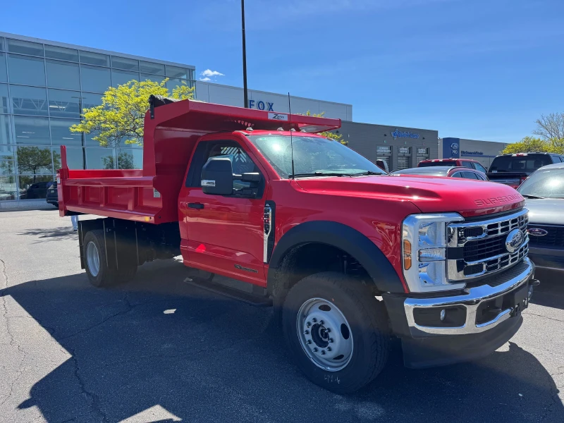 2025 FORD F600