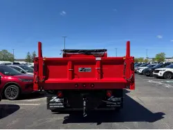 2025 FORD F600