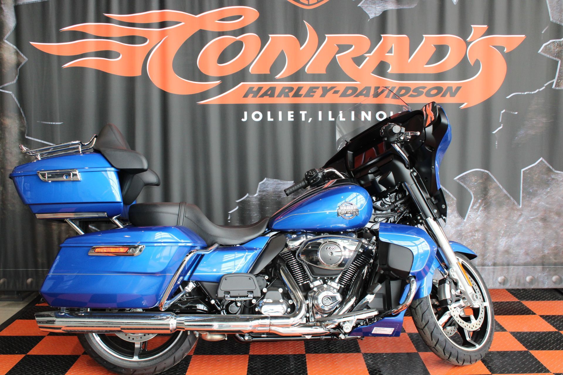 2025 Harley-Davidson Street Glide® Ultra BASE in Shorewood, IL