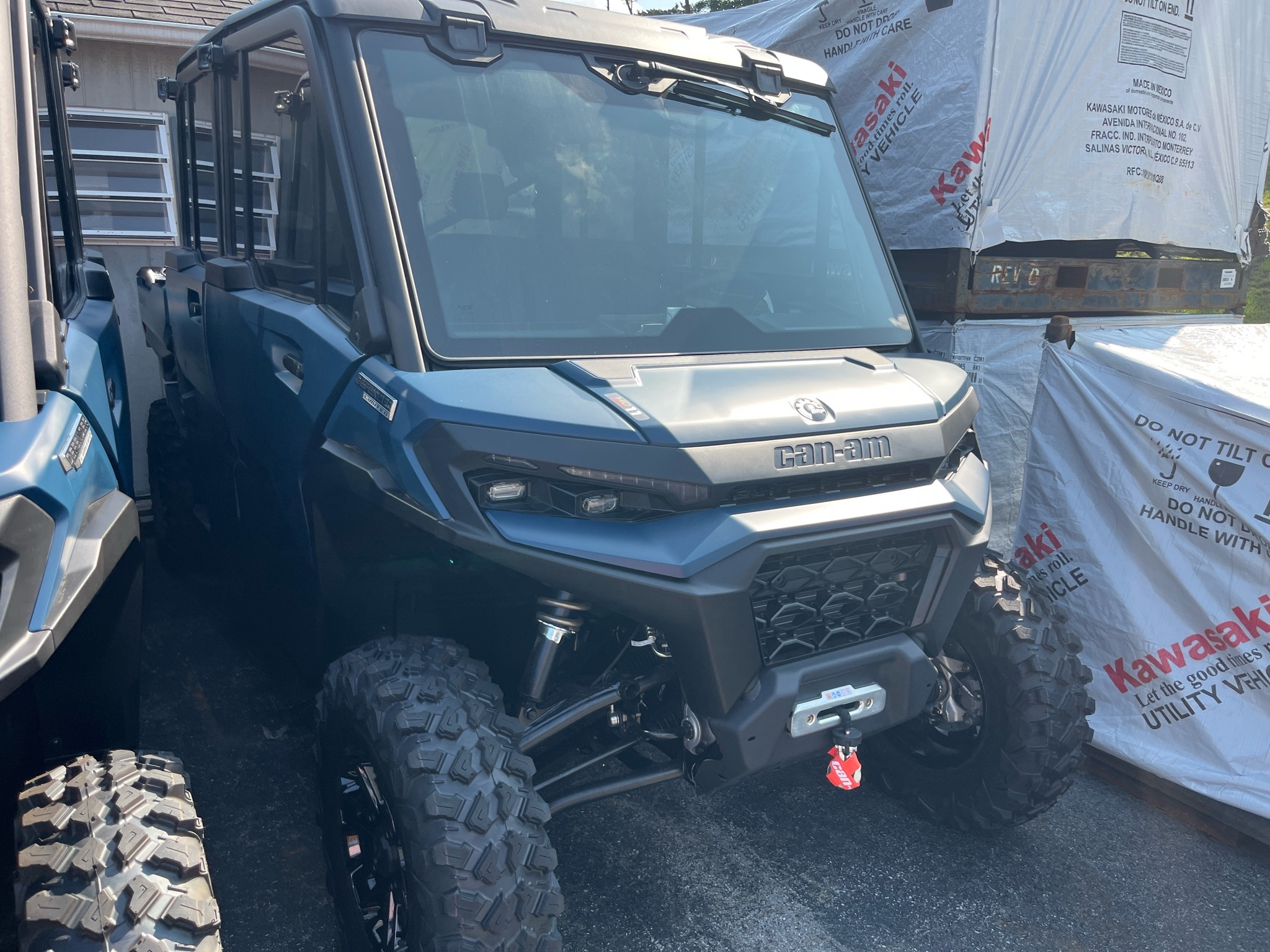 2026 Can-Am Defender MAX Limited HD11 in berkeley springs WV