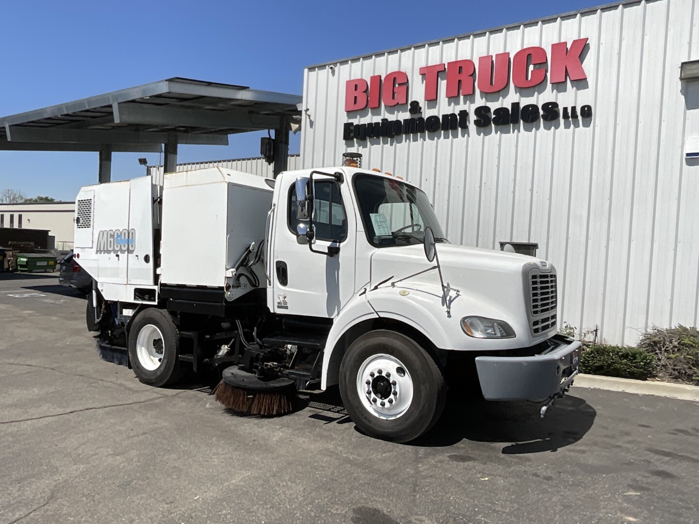 2012 FREIGHTLINER BUSINESS CLASS M2 112 in Fontana, CA