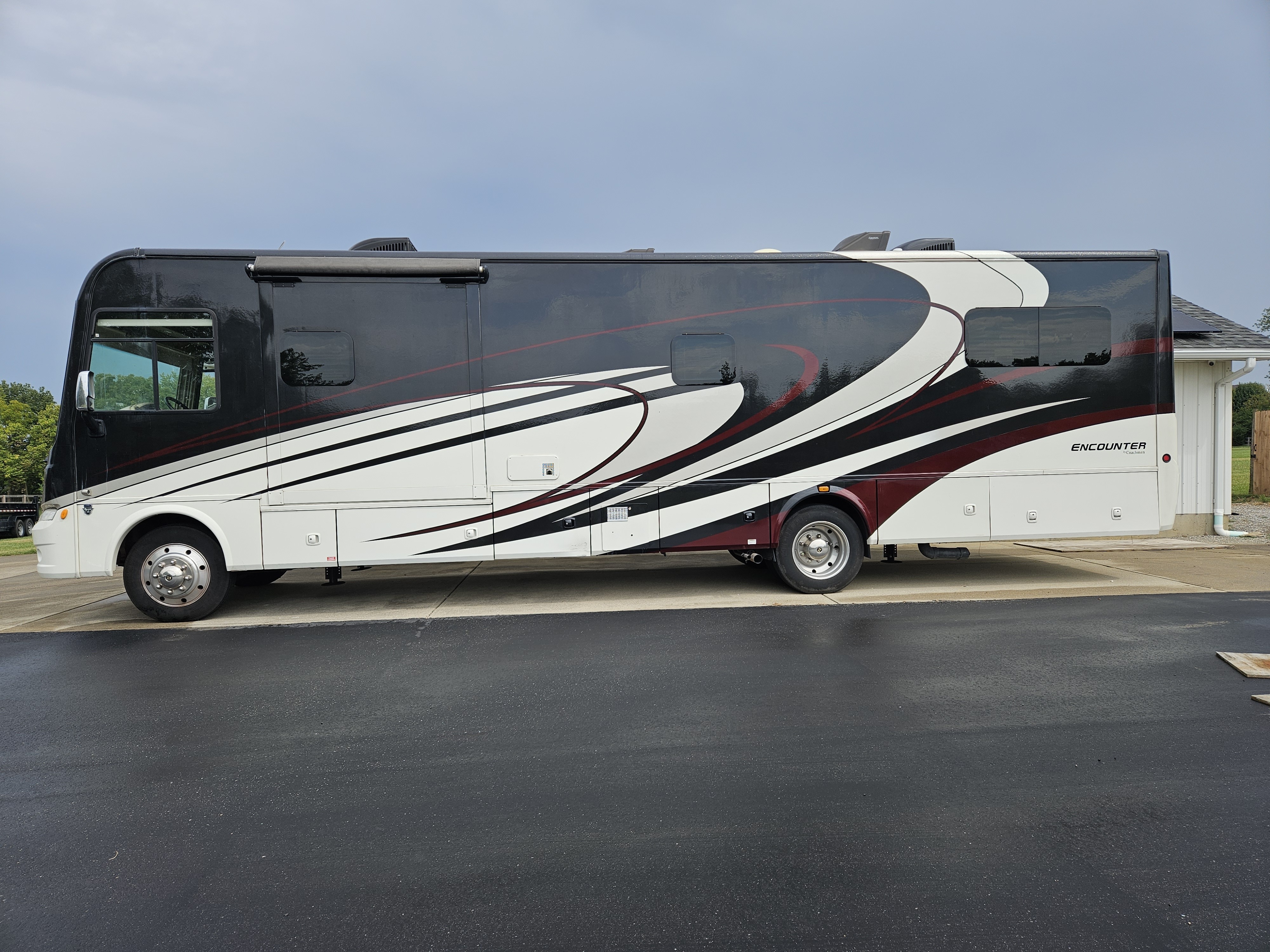 2015 Coachmen ENCOUNTER 37TZ in hamilton OH