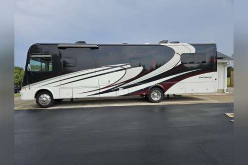 2015 Coachmen ENCOUNTER 37TZ in hamilton OH