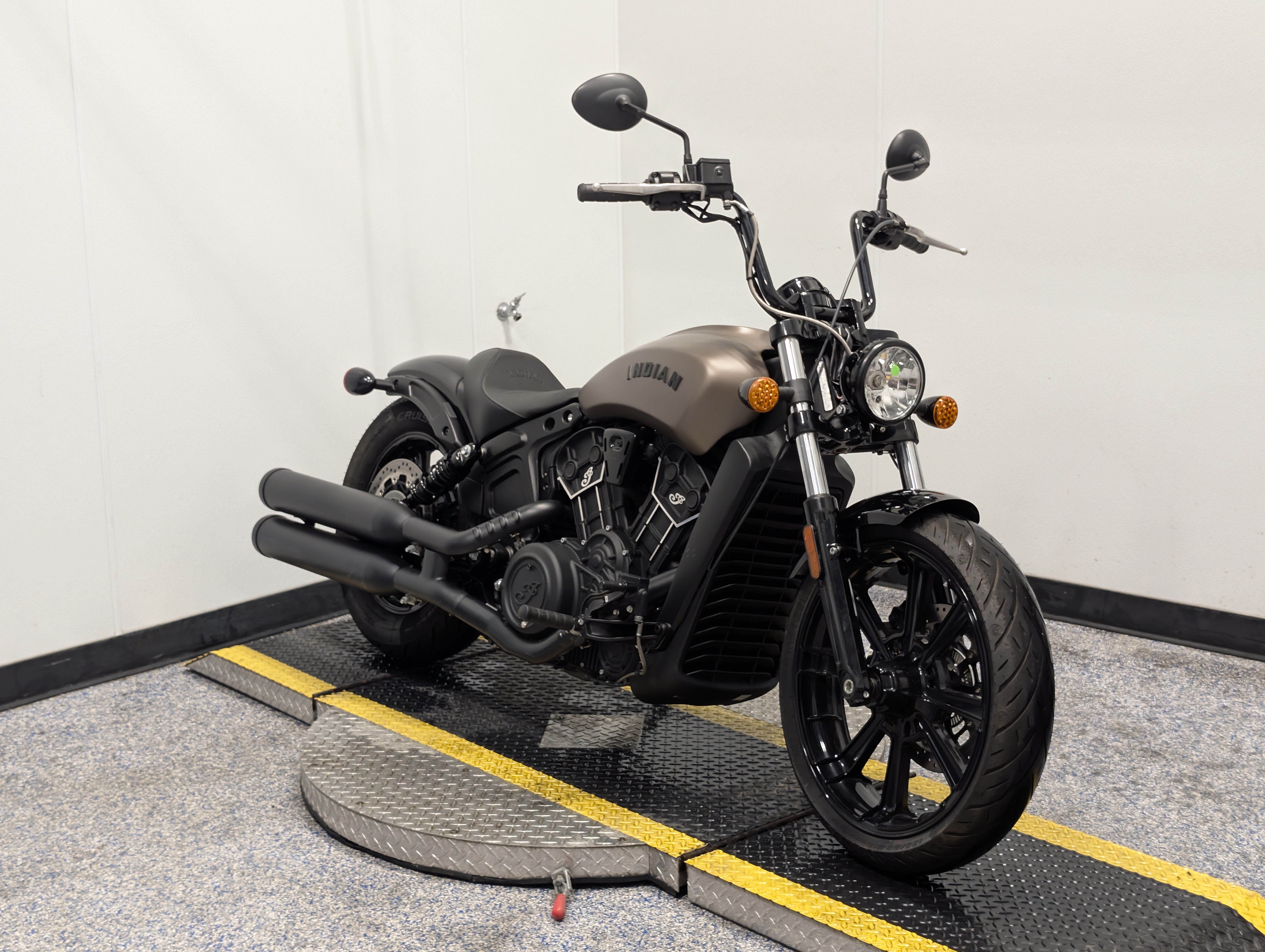 2022 Indian Motorcycle Scout Rogue Sixty SIXTY in Auburn, MA