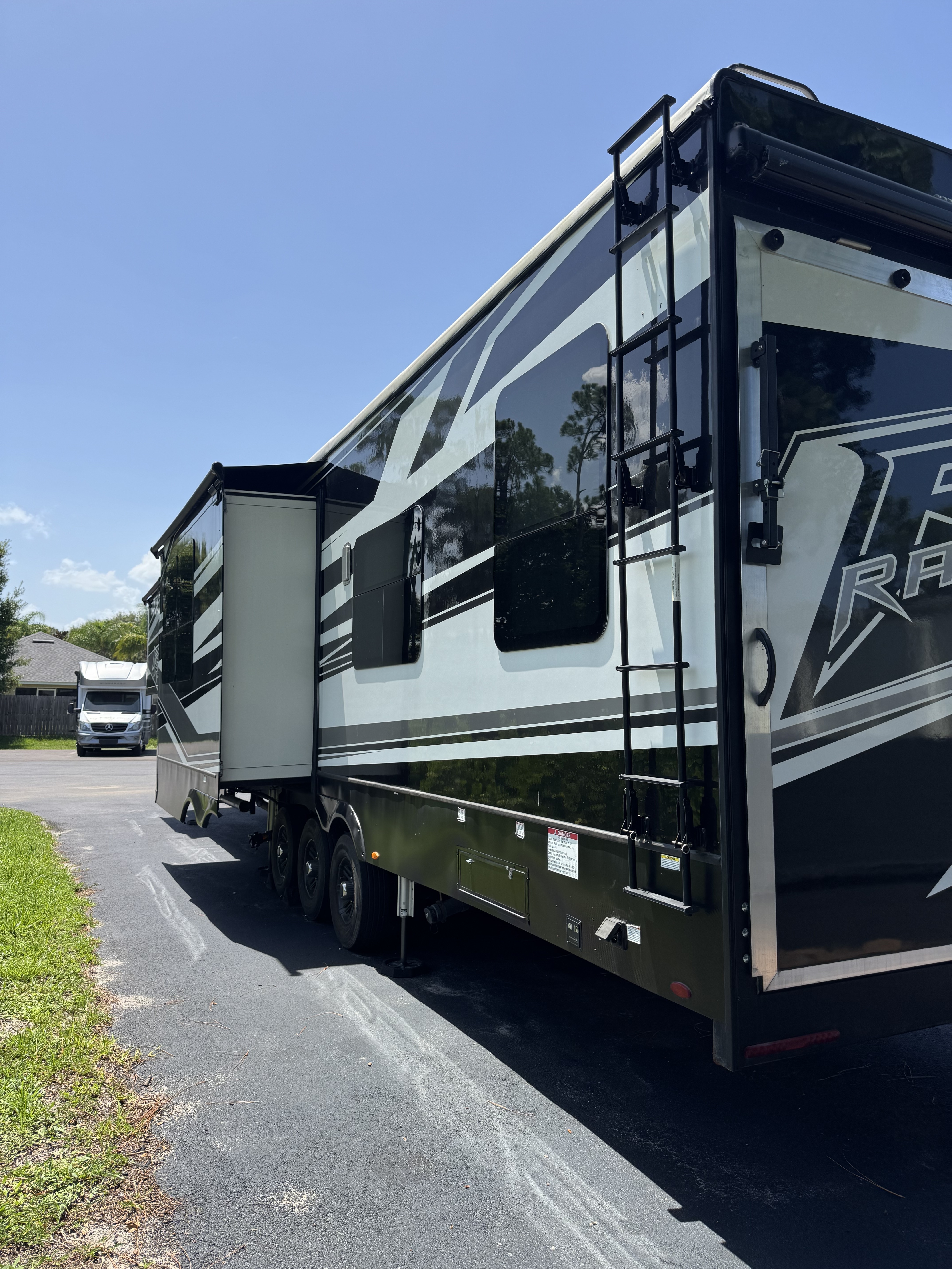 View more photos of this listing
