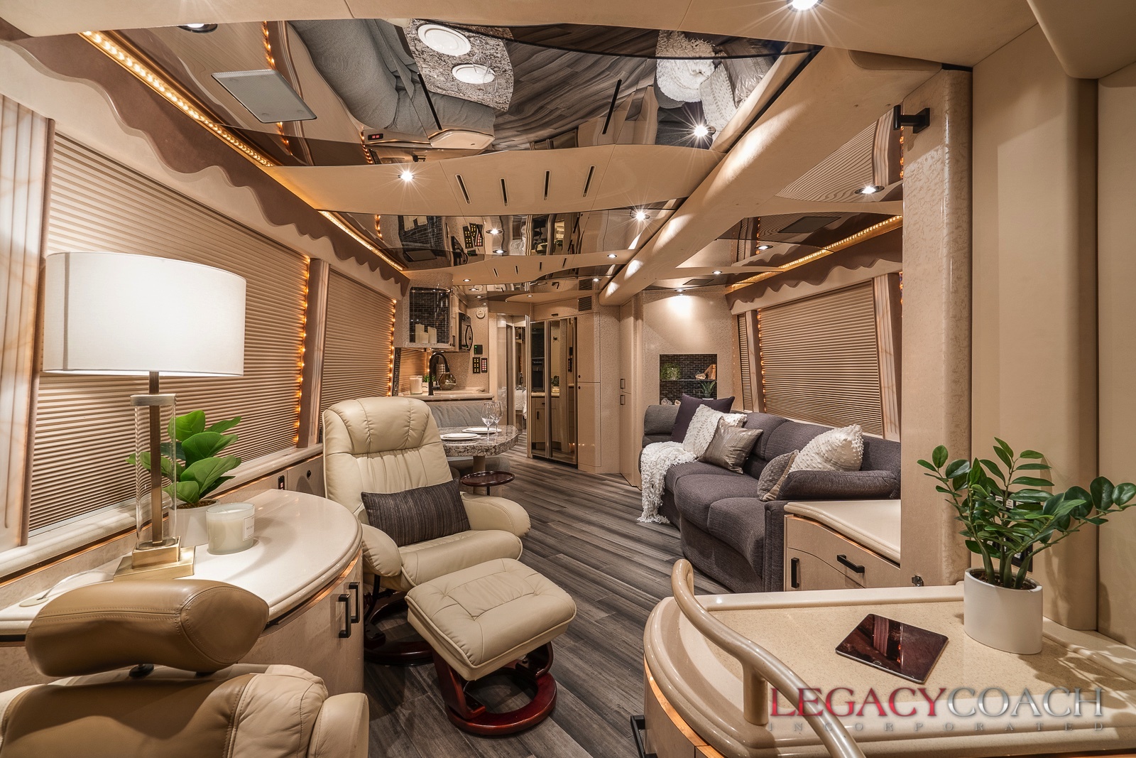 2005 Prevost MARATHON COACH H3-452S in rockwall TX