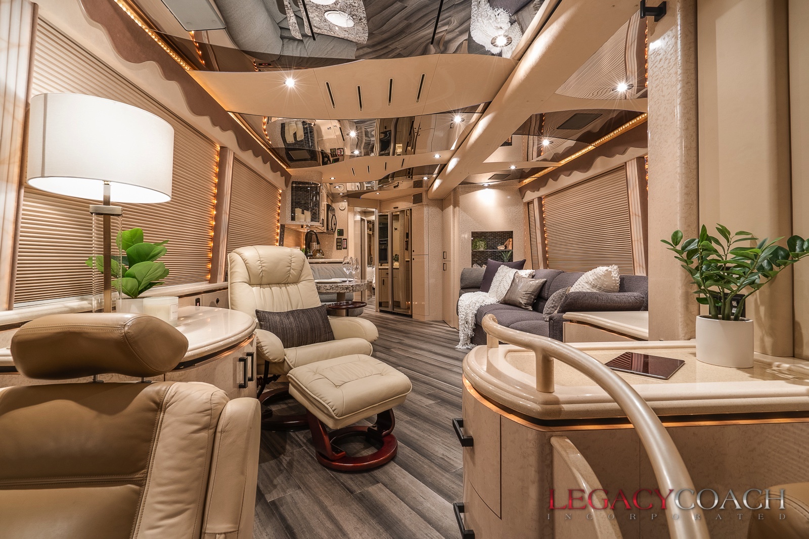 2005 Prevost MARATHON COACH H3-452S in rockwall TX
