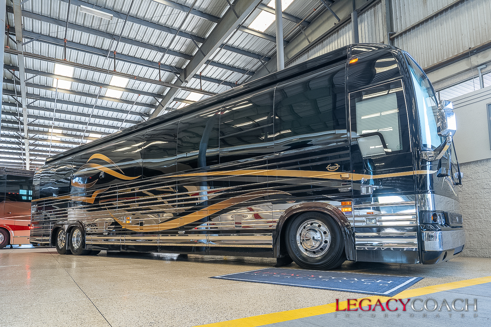 2008 Prevost MARATHON COACH XLII D/S Class A Diesel Motorhome - Diesel Pusher RV