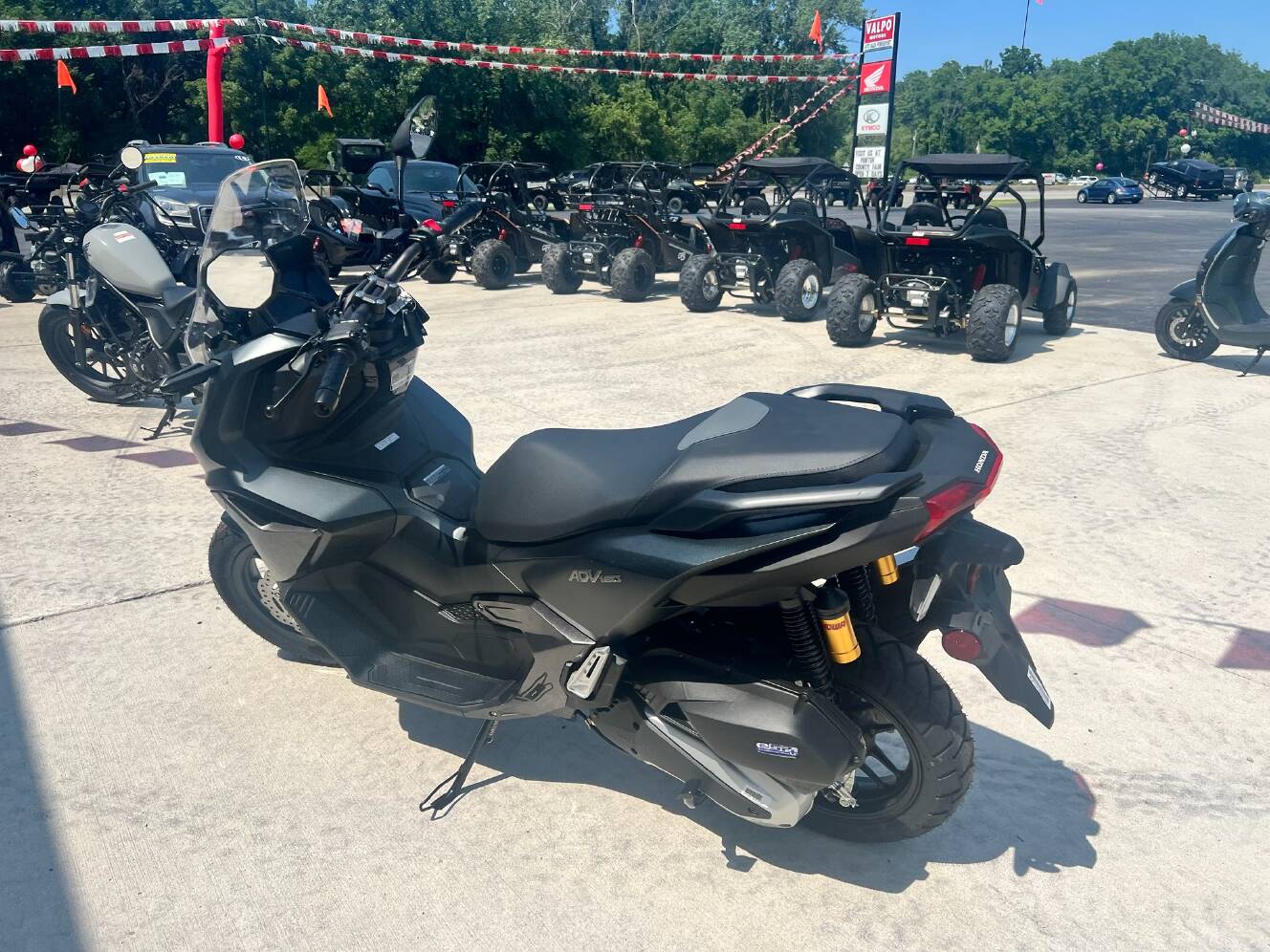 A photo of this 2027 Honda ADV160