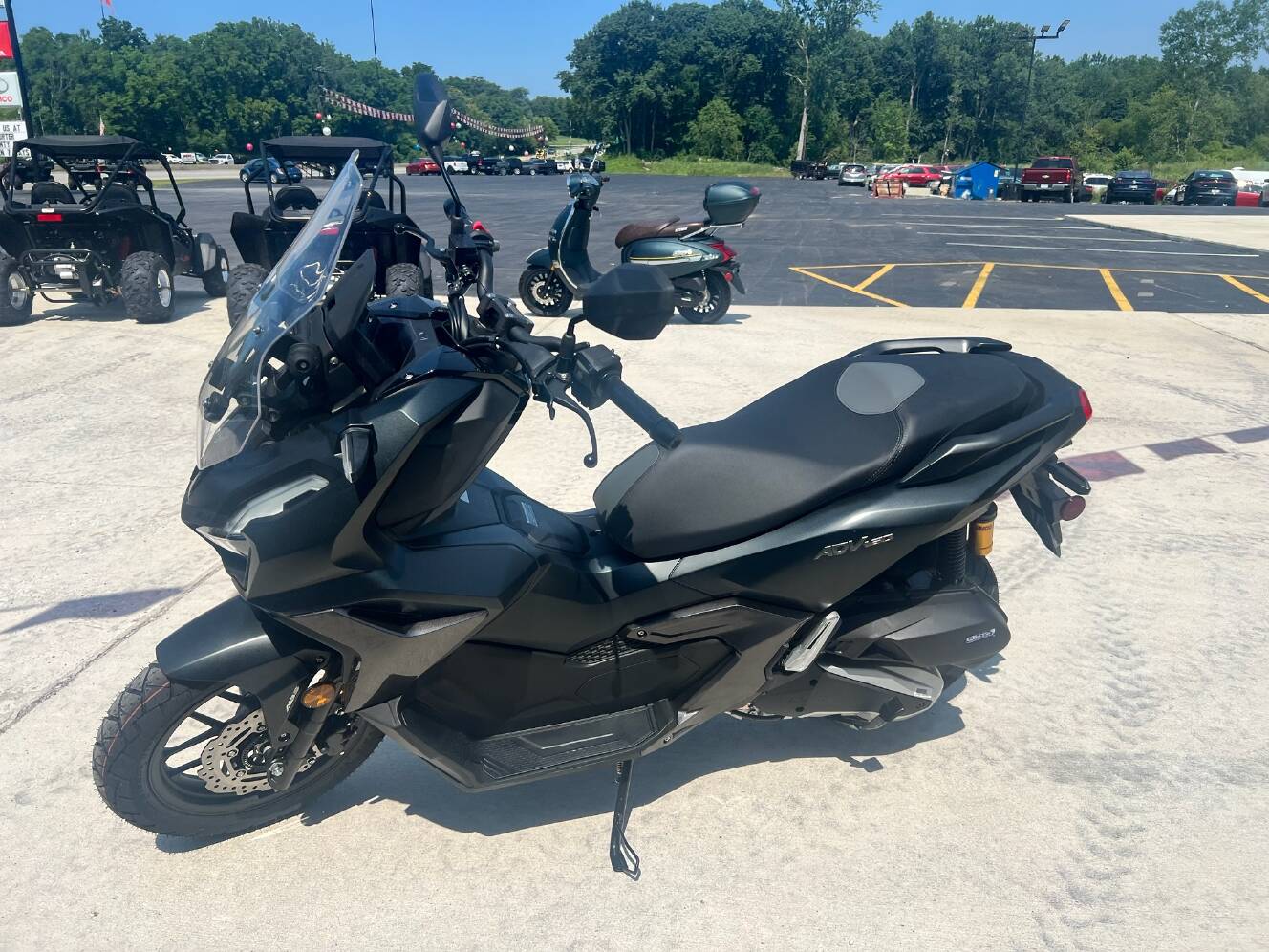 A photo of this 2027 Honda ADV160