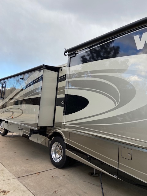 2014 Winnebago SIGHTSEER 35G RV