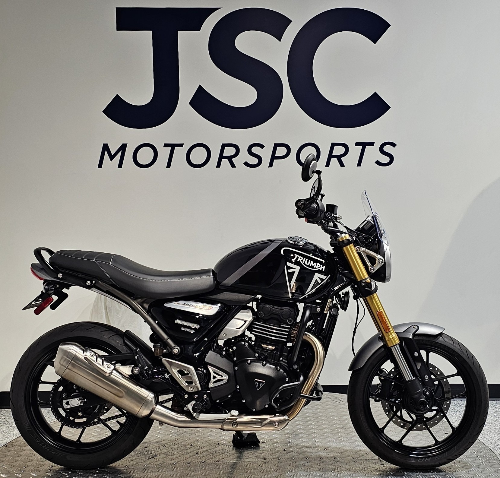 2024 Triumph Speed 400 BASE in Albany, NY