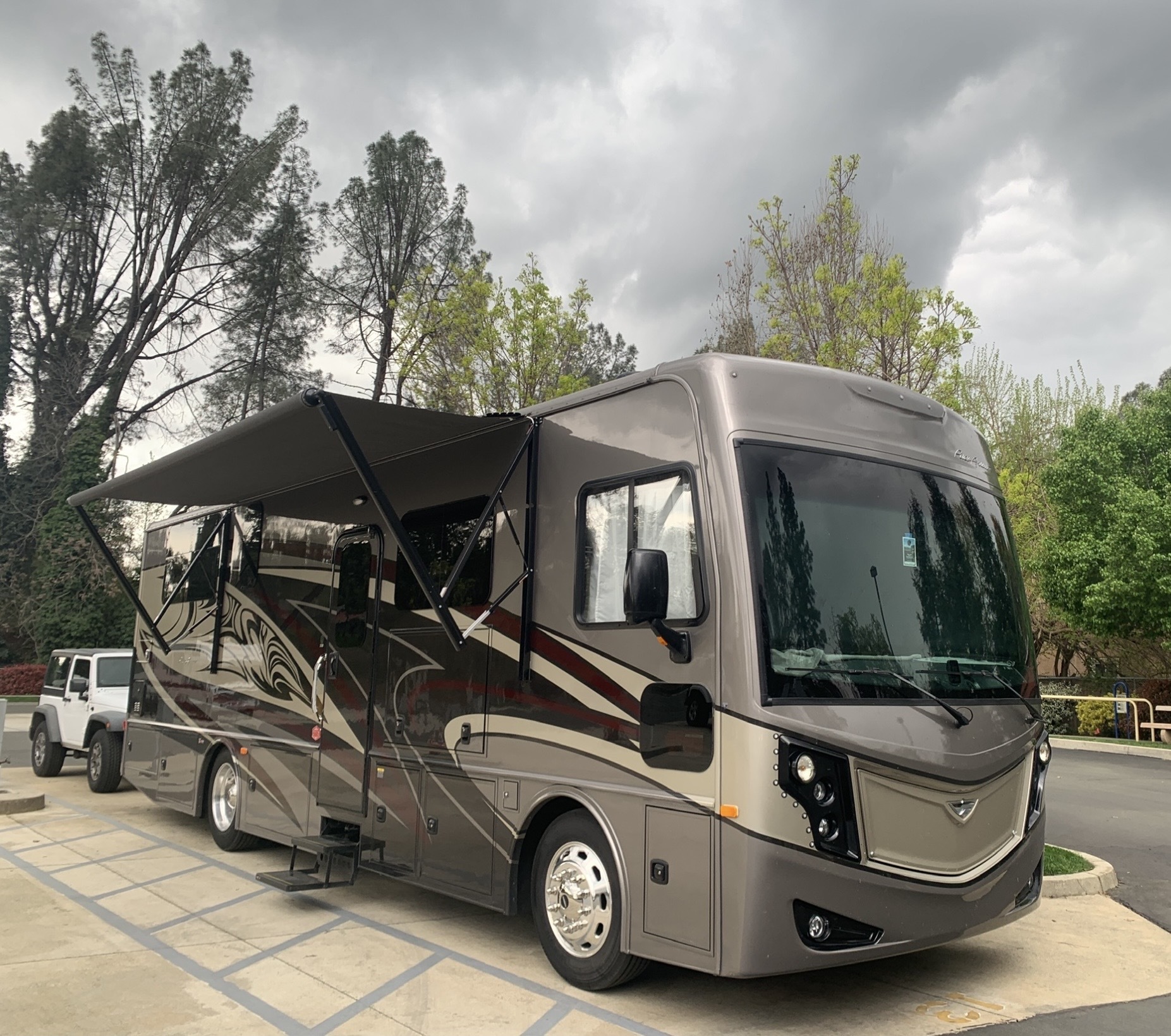 2023 Fleetwood PACE ARROW 33D RV