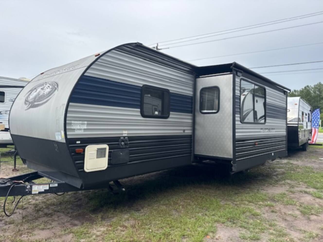 A photo of this 2021 Forest River CHEROKEE 274BRB