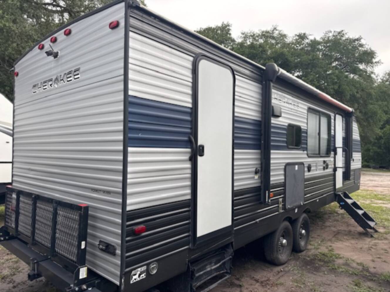 A photo of this 2021 Forest River CHEROKEE 274BRB