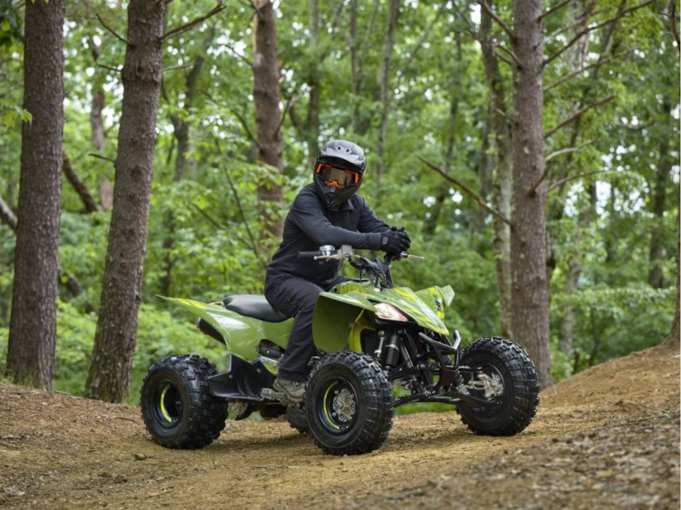 A photo of this 2026 Yamaha YFZ450R SE