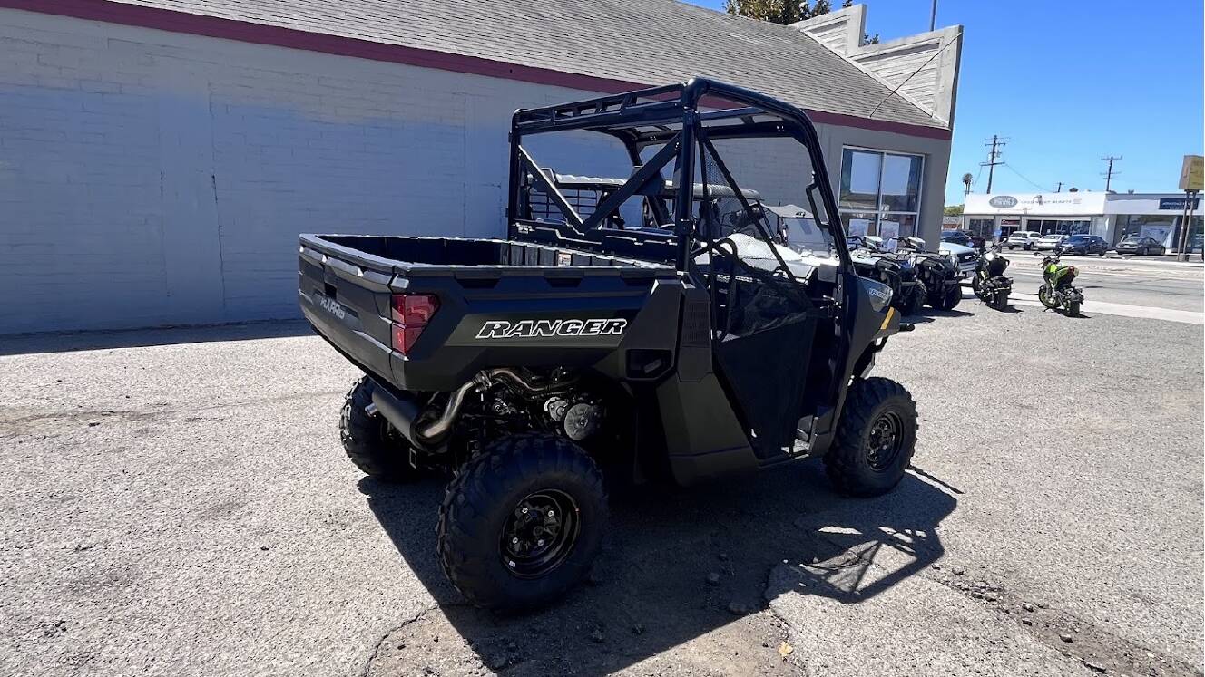 A photo of this 2026 Polaris Ranger 1000 EPS