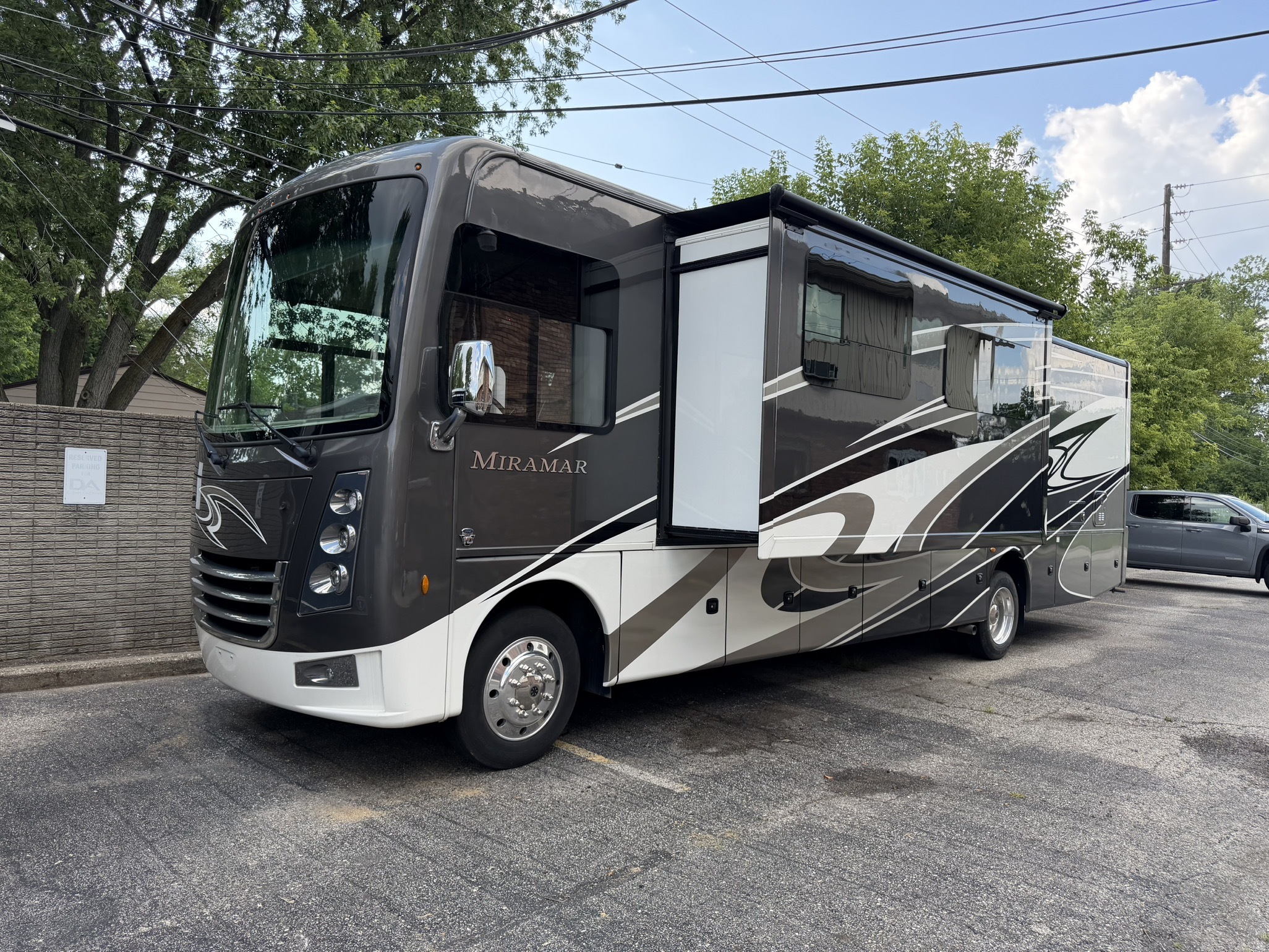 2021 Thor Motor Coach MIRAMAR 35 2 RV