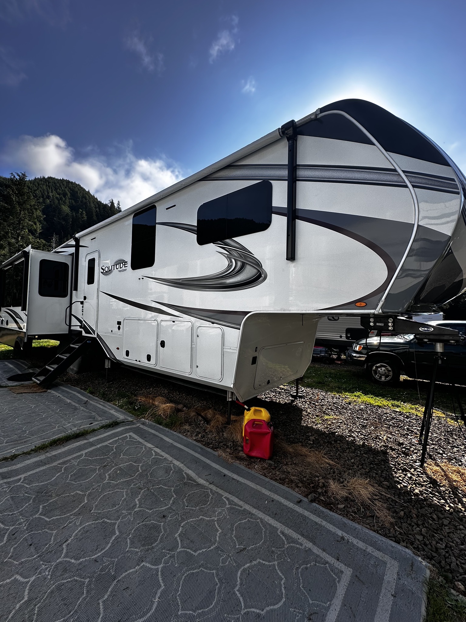2021 Grand Design SOLITUDE 378MBS-R RV