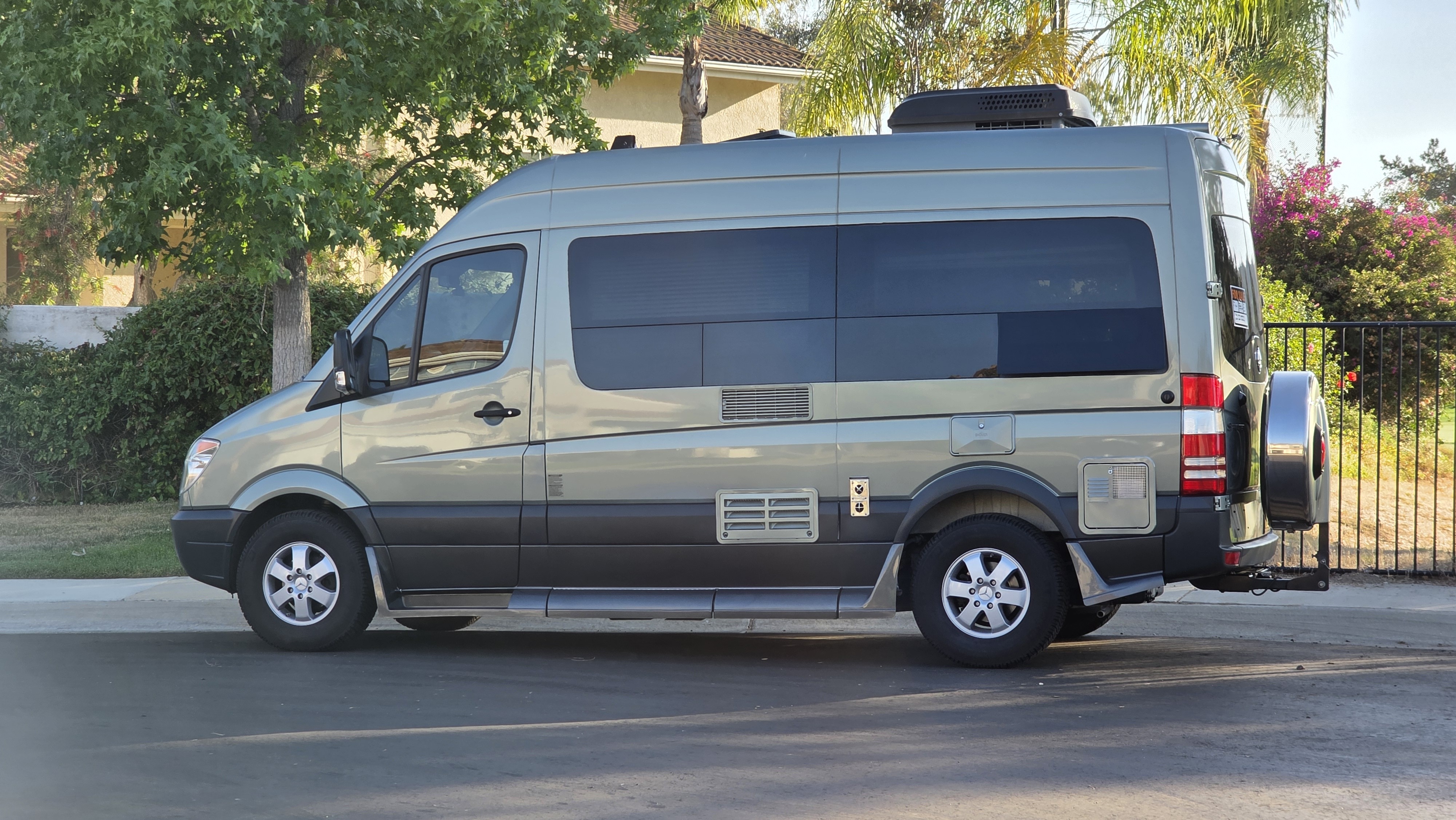 2011 Roadtrek SS AGILE BASE in escondido CA