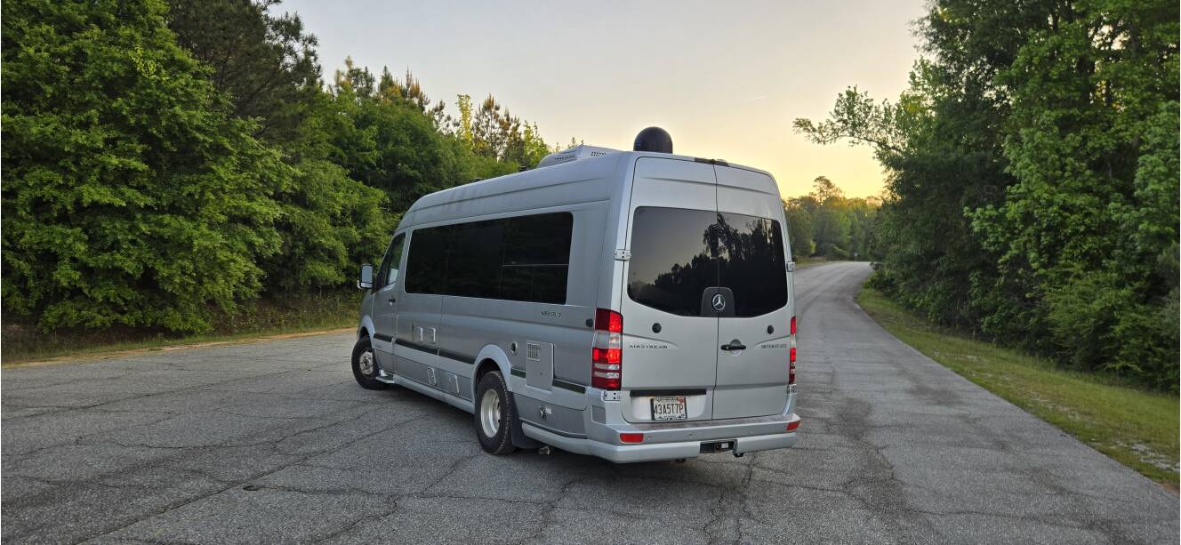 A photo of this 2016 Airstream INTERSTATE GRAND TOUR EXT 3500