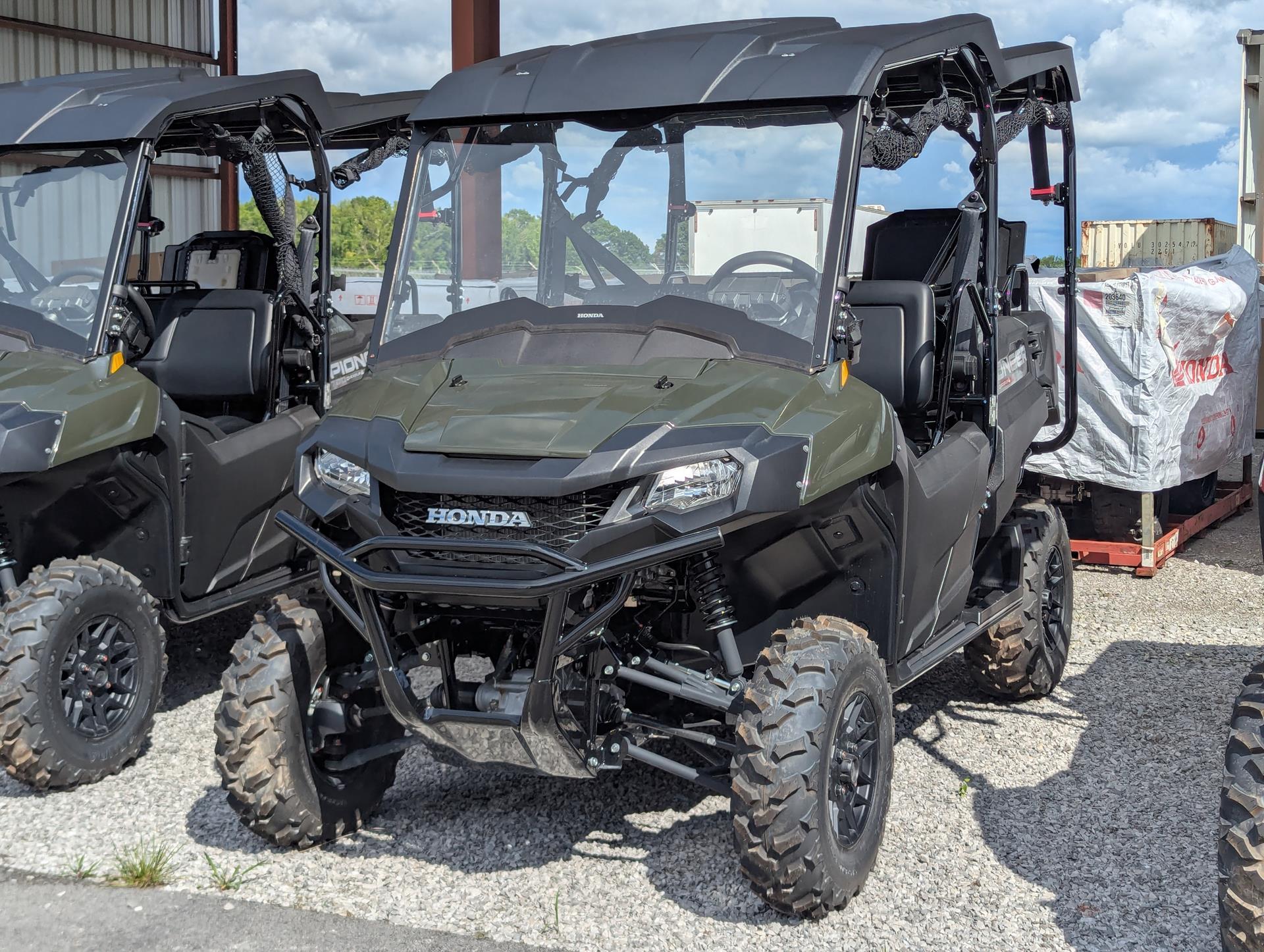 2026 Honda Pioneer 700-4 Deluxe in winchester TN