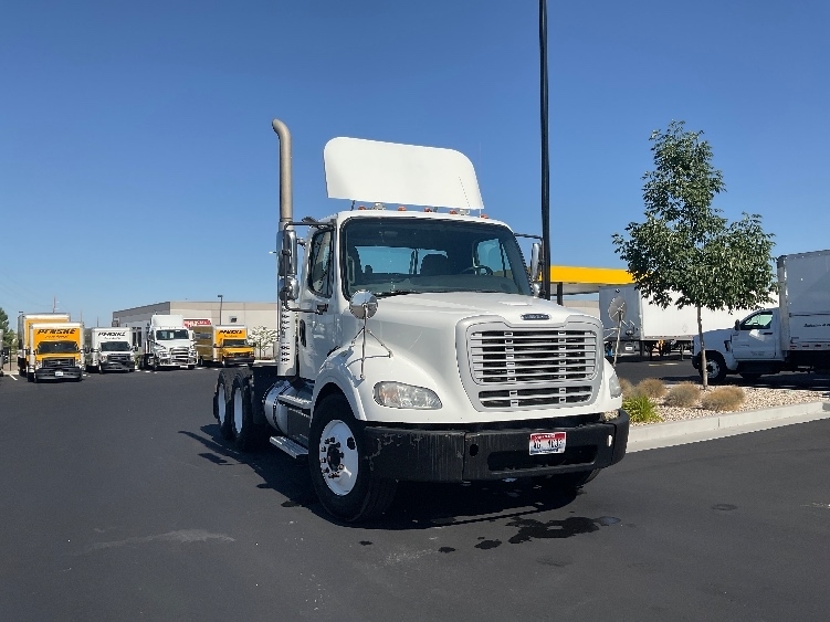 2017 Freightliner M211264S in Boise, ID