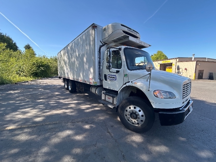 2019 FREIGHTLINER BUSINESS CLASS M2 106 in Portland, OR