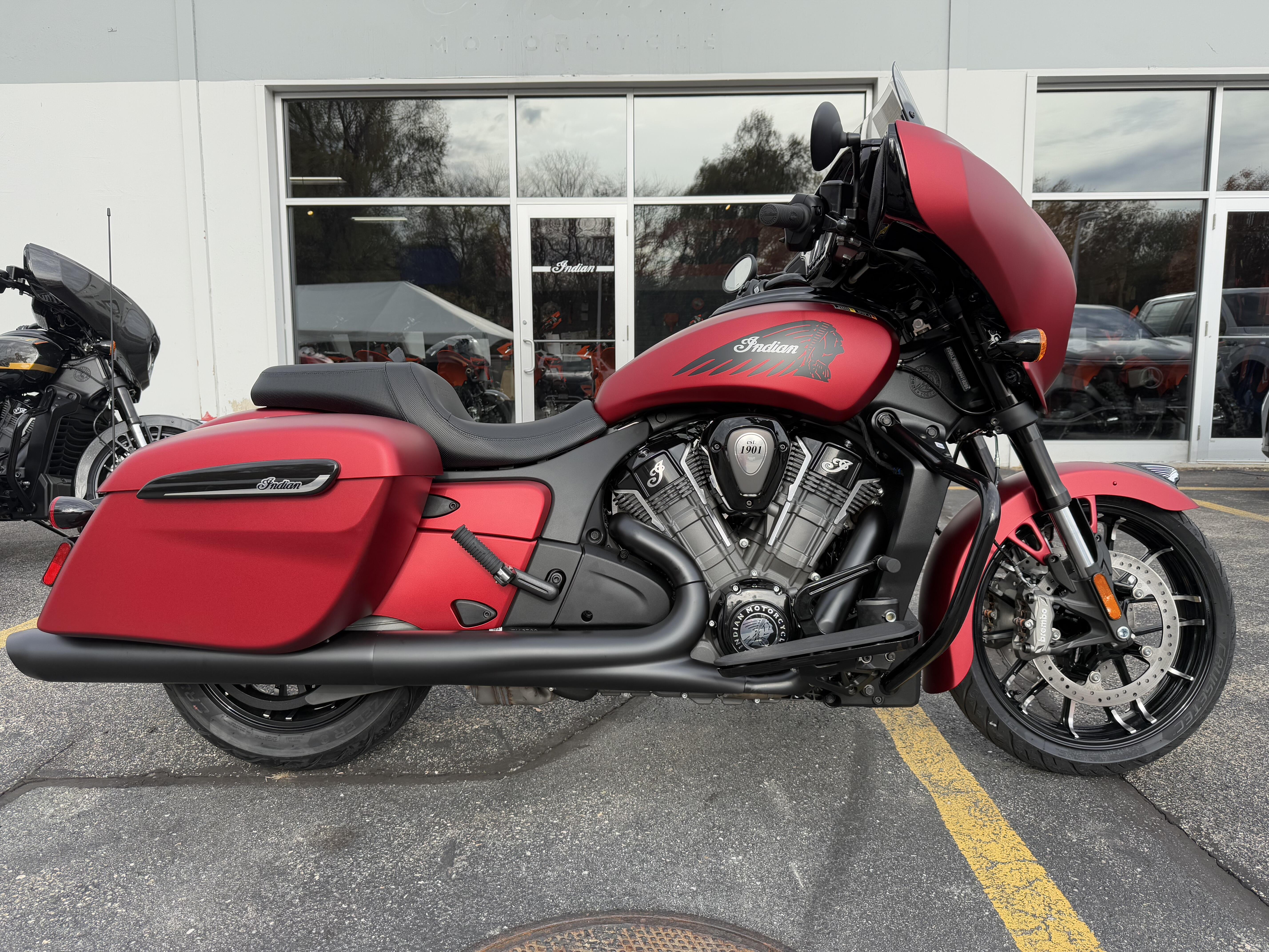 2026 Indian Motorcycle CHIEFTAIN POWERPLUS DARK HORSE DARK HORSE in Auburn, MA