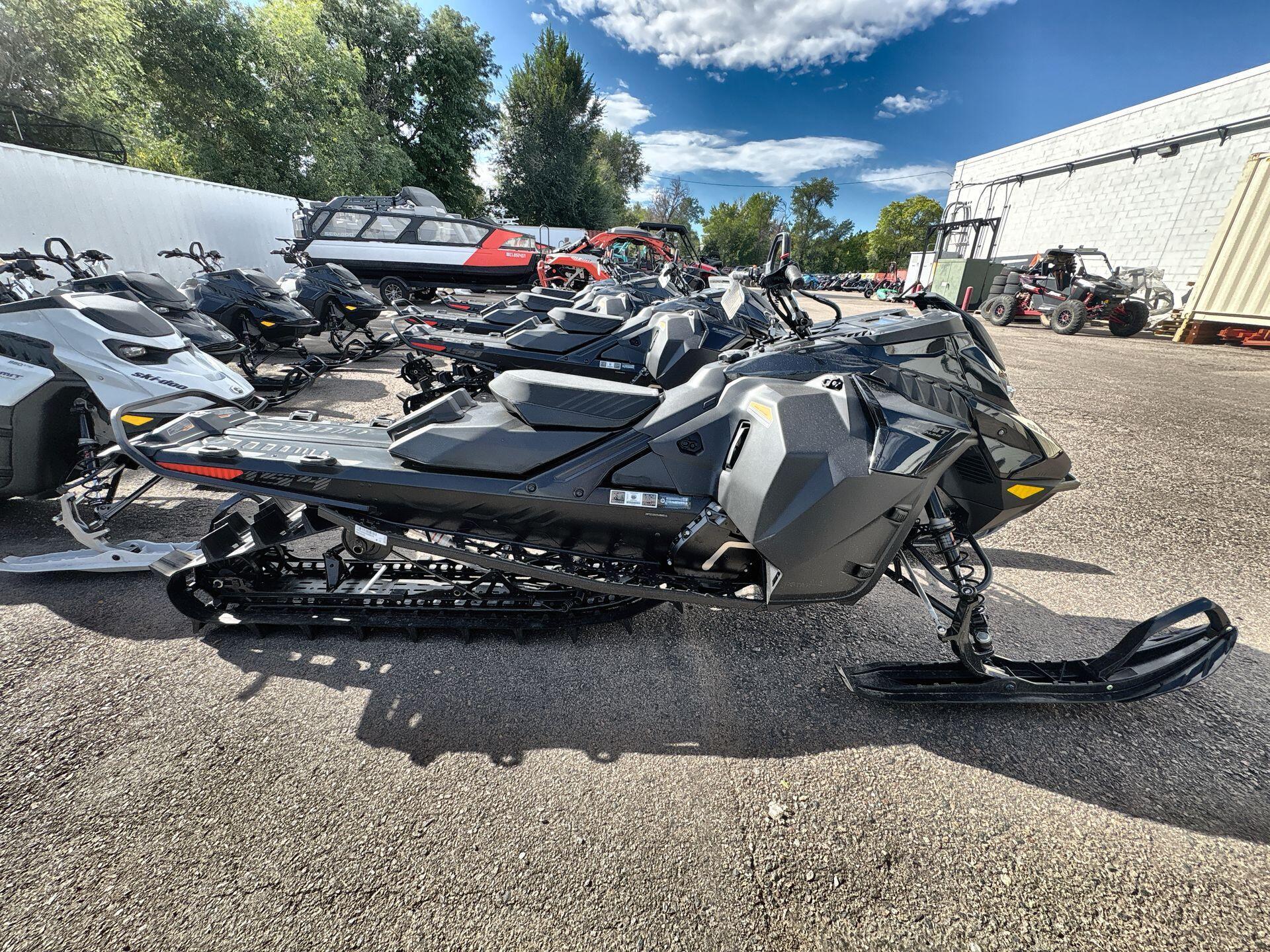 2025 Ski-Doo SUMMIT EDGE 850 S BK HAC 154 3P4F 25 850 E-TEC 154 in lakewood CO